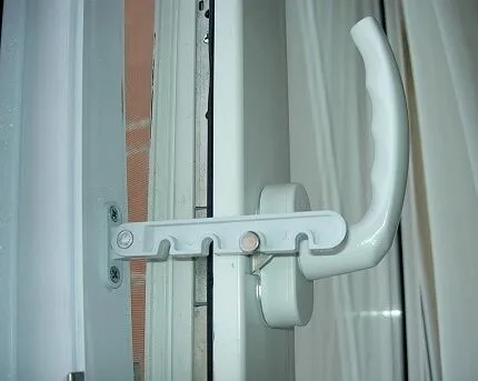 Микропроветривание окон в системе вентиляции частного дома 